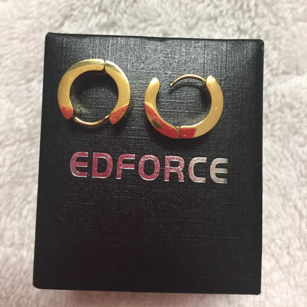 Edforce Stainless Steel Gold Hoop Earrings - Picture 13 of 16